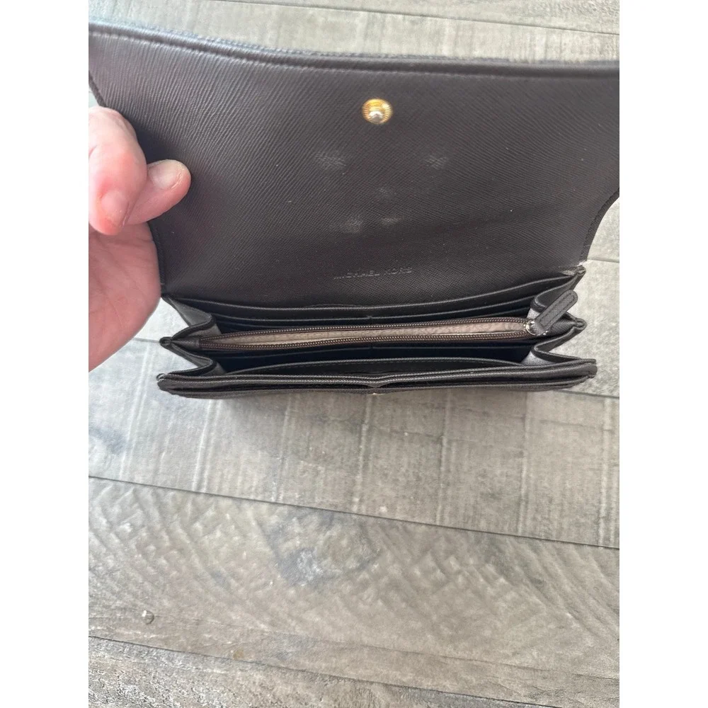 Michael‎ Kors Fulton Carry All Brown Signature Logo Wallet